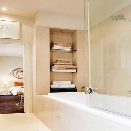 Parisian In Saint-germain-des-pres
