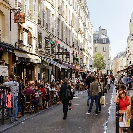 Parisian In Saint-germain-des-pres * Paris