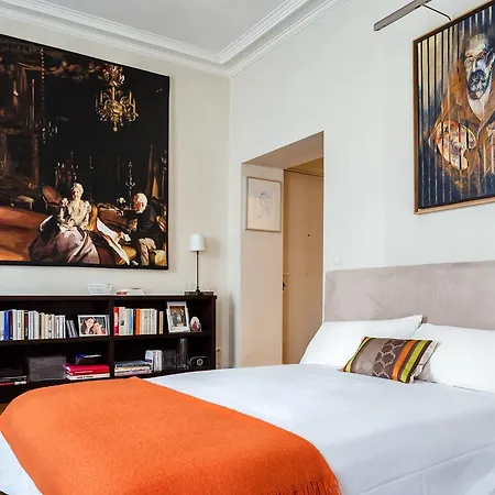 Parisian In Saint-germain-des-pres Appartement Paris